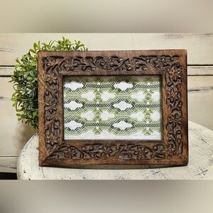 Handcrafted 9x7 Wooden Floral Frame